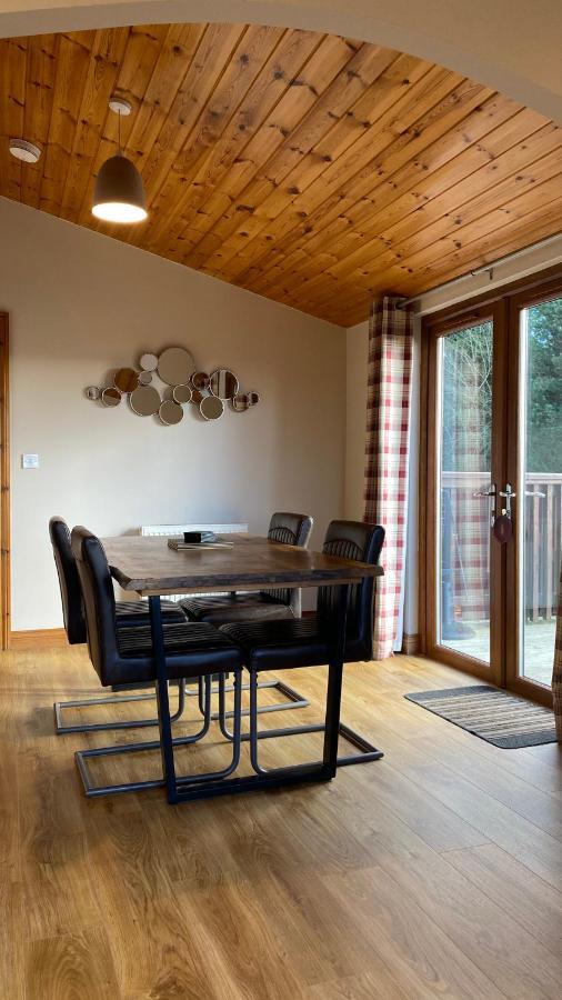 Kingfisher Lodge With Hot Tub Cupar Exteriér fotografie